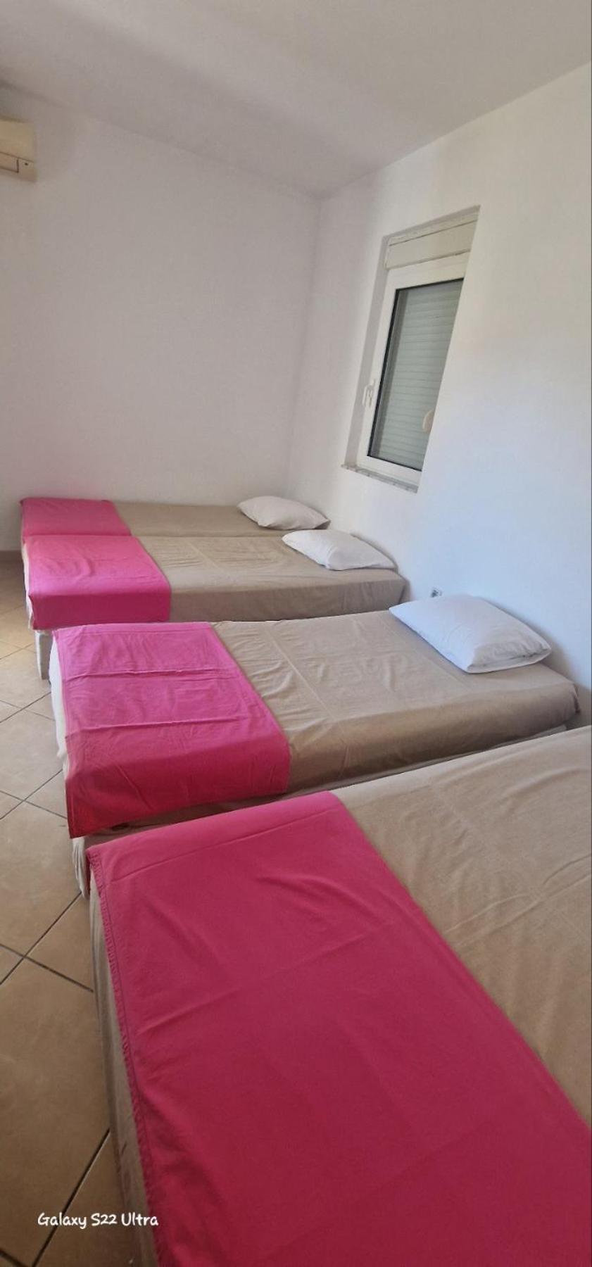 Apartmani Agovic Ulcinj Luaran gambar